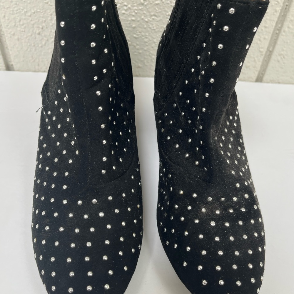 Black suede studded suede ankle boots size 7